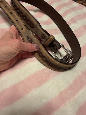 Ariat like new Braided Leather Western-Style Brown Belt. Limited edition buckle